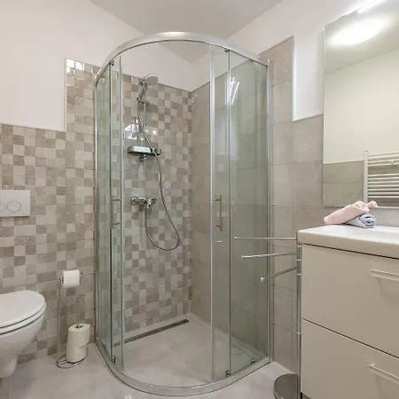 Apartment Modernes Mit Traumhaften Meerblick, Nur 400 Meter Zum Crikvenica
