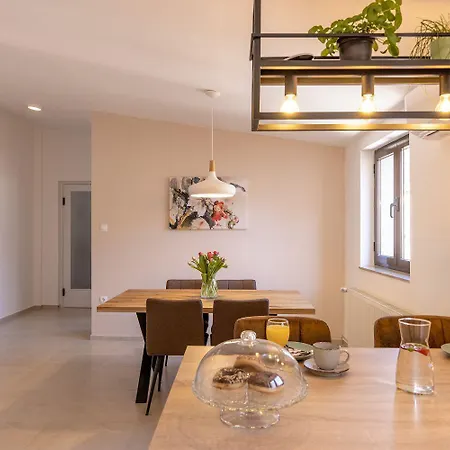 Modernes Mit Traumhaften Meerblick, Nur 400 Meter Zum Apartment Crikvenica