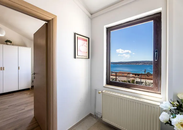 Modernes Mit Traumhaften Meerblick, Nur 400 Meter Zum Apartman