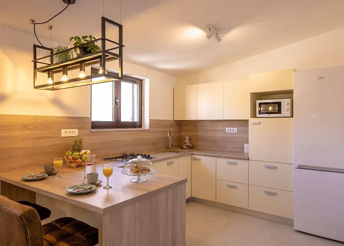 Modernes Mit Traumhaften Meerblick, Nur 400 Meter Zum Apartman *